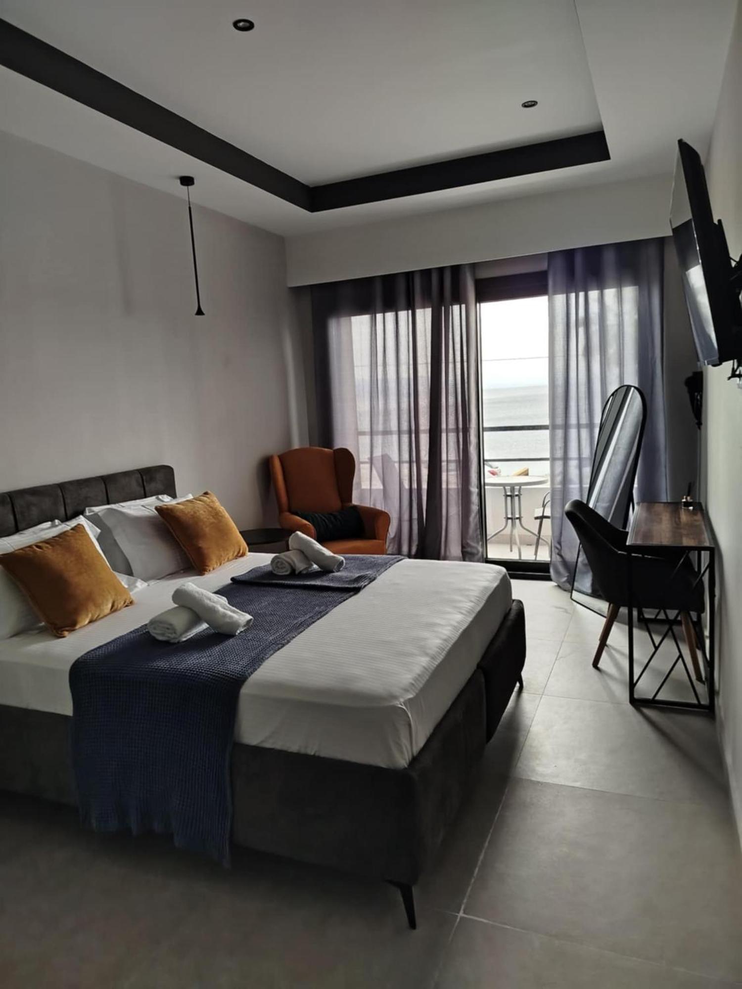 Hotel Andreas อิปโซส ภายนอก รูปภาพ
